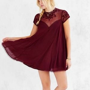 Anthropologie KIMCHE BLUE Trapeze swing out Burgundy dress size SMALL